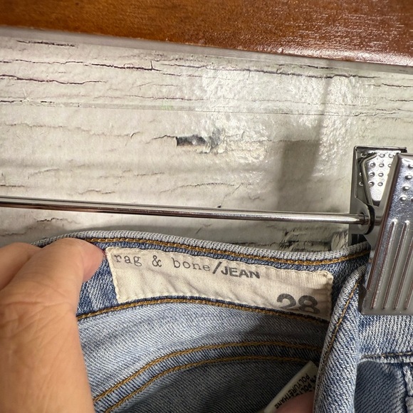 Rag & Bone Dre Boyfriend Jeans Portland size 28 - Picture 3 of 9